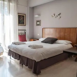 https://casa-dei-ruscelli.barihotels.org